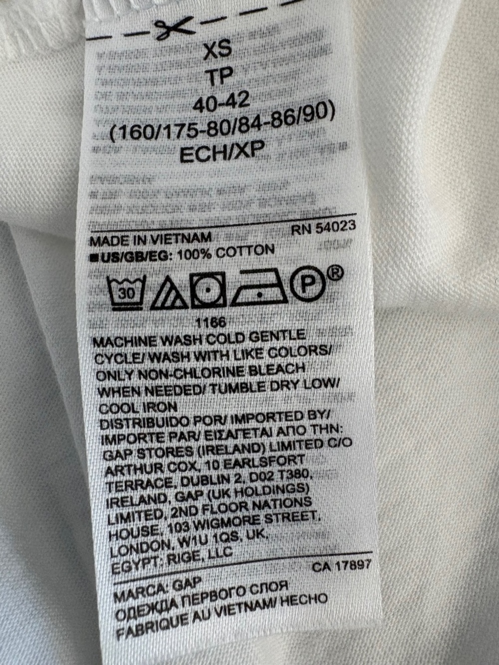 Gap T Shirts Bundle Two Black White Bow Back NWOT SZ XS - Picture 9 of 11